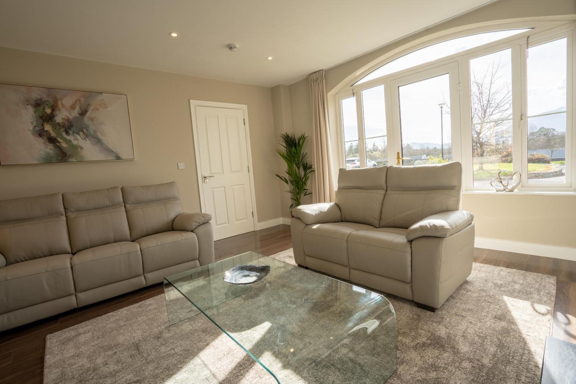 Muckross Luxury Residences Killarney Bagian luar foto